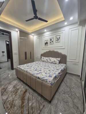 Bedroom in 1 BHK Builder Floor at Sushant Lok I – for Rent
