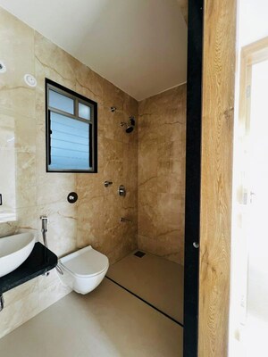 Bathroom in 3 BHK Apartment at Choice QUE 914, Keshav Nagar – for Rent