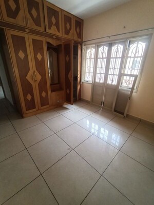 Room in 2 BHK Apartment at Kodihalli – for Rent
