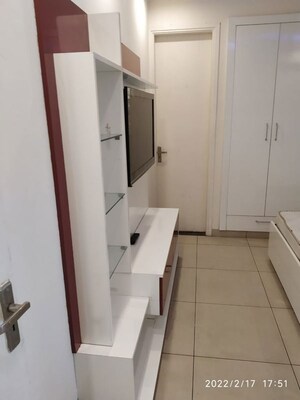 Bathroom in 3 BHK Apartment at Highland Park Chandigarh, Bhabat – for Rent