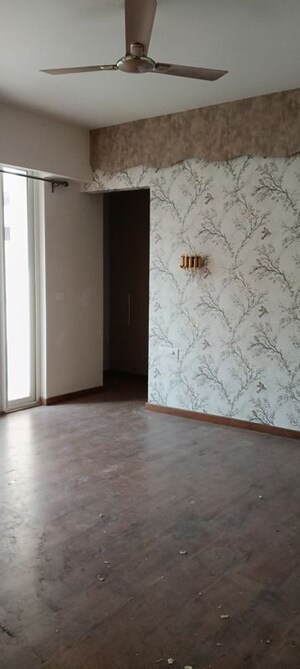 Room in 3.5 BHK Apartment at Godrej Nest, Sector 150 – for Sale