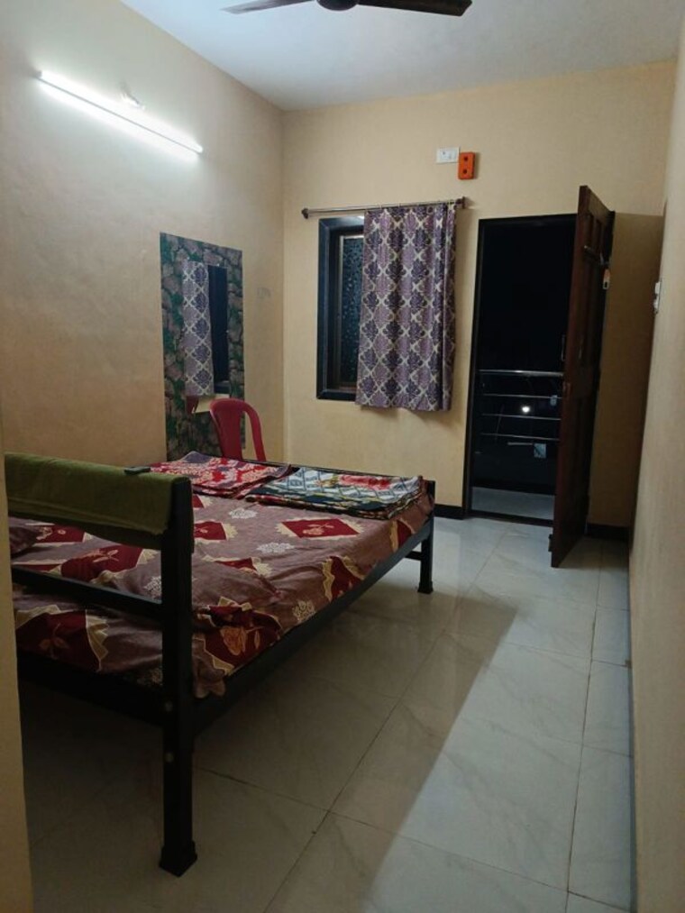 Bedroom, mhada-society 1 Bedroom 450 Sq.Ft. Apartment In Sion East Mumbai 10763023