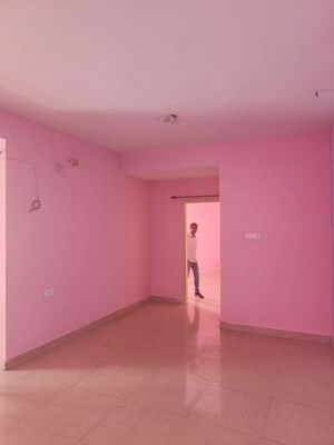 Room in 3 BHK Apartment at Harmu – for Rent