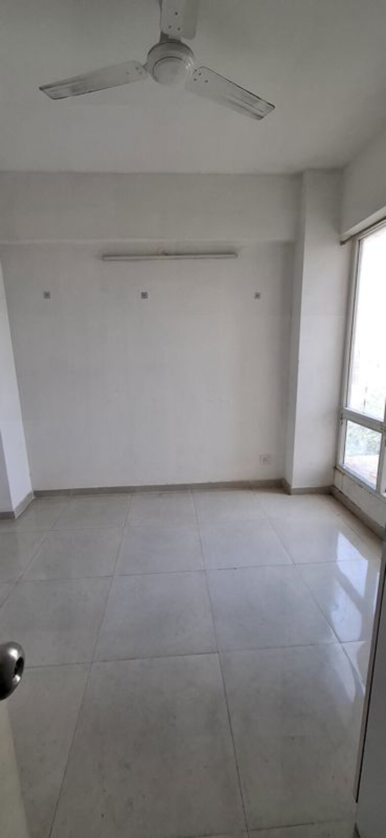 Room, signature-global-the-millennia 2 Bedroom 800 Sq.Ft. Apartment In Sector 37d Gurgaon 10763069
