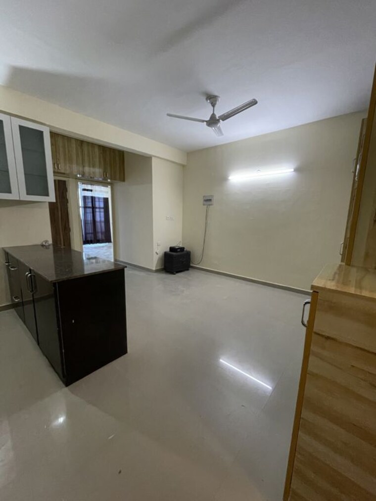 undefined, pyramid-square-67a 2 Bedroom 710 Sq.Ft. Apartment In Sector 67 Gurgaon 10763091