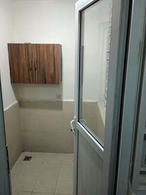 Bathroom in 2.5 BHK Apartment at MIMS Habitat, Hennur Road – for Rent