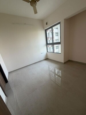 Room in 1 BHK Apartment at Piramal Vaikunth A Class Homes, Balkum Pada – for Rent