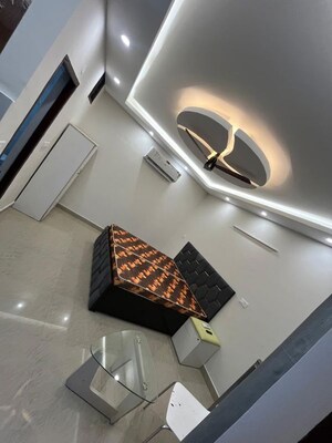 Furnished Amenities in 1 RK Builder Floor at Kohli One Malibu Town Plot, Sector 47 – for Rent