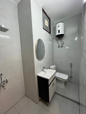 Bathroom in 1 RK Builder Floor at Kohli One Malibu Town Plot, Sector 47 – for Rent