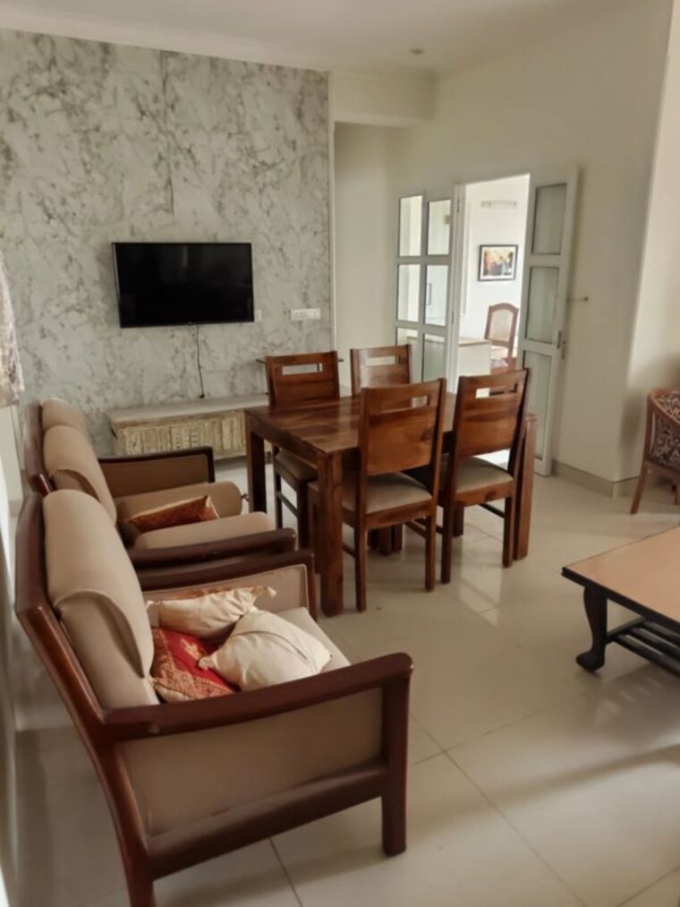 Living Room, central-park-flower-valley-aqua-front-towers 3.5 Bedroom 2134 Sq.Ft. Apartment In Sohna Sector 33 Gurgaon 10763133