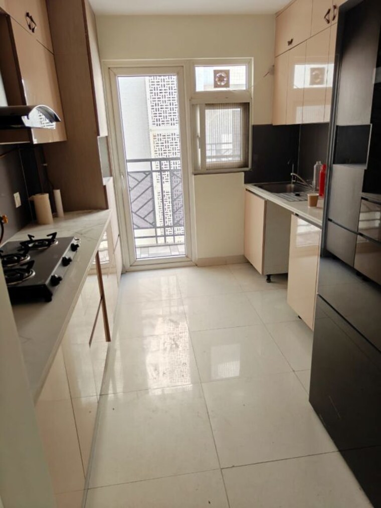 Kitchen, central-park-flower-valley-aqua-front-towers 3.5 Bedroom 2134 Sq.Ft. Apartment In Sohna Sector 33 Gurgaon 10763133