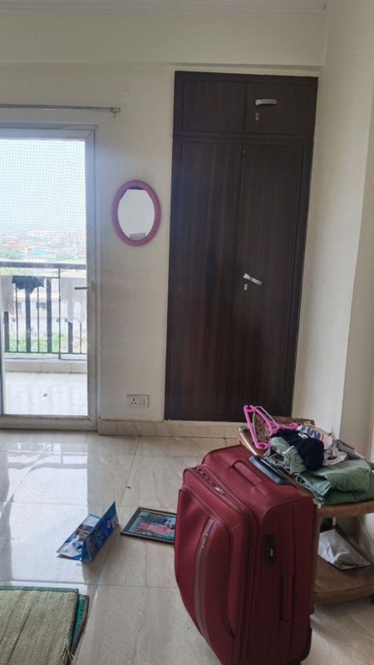 Living Room, saviour-park-phase-iii 2 Bedroom 1285 Sq.Ft. Apartment In Mohan Nagar Ghaziabad 10763174
