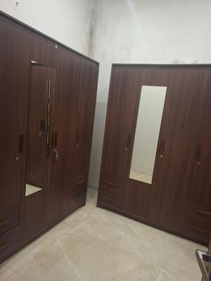Room in 4 BHK Independent House at Sector 43 – for Rent