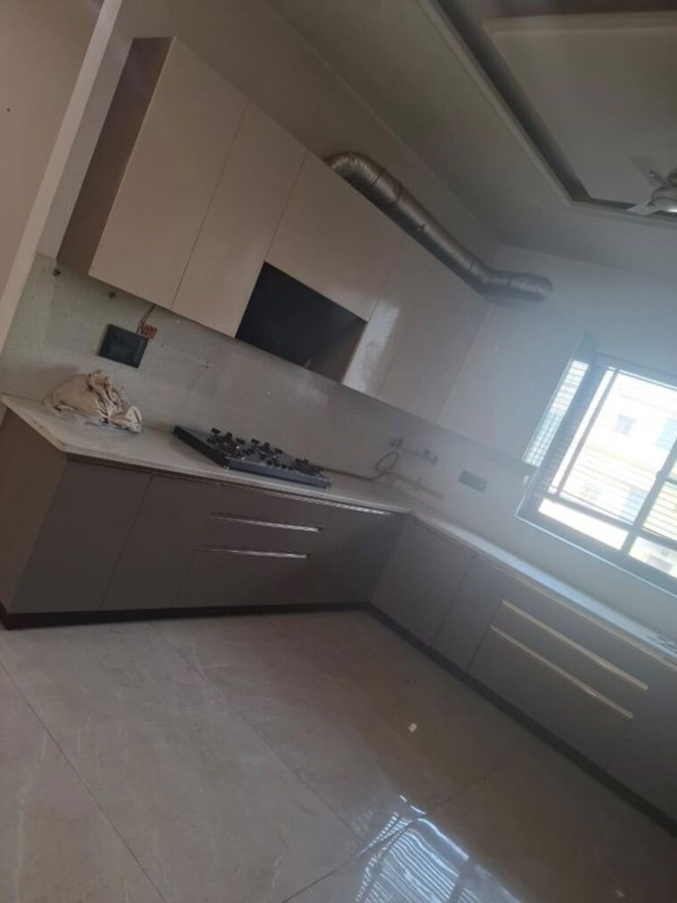 undefined, sector 43 4 Bedroom 2500 Sq.Ft. Independent House In Sector 43 Noida 10763205