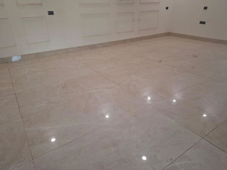 Room, sector 43 4 Bedroom 2500 Sq.Ft. Independent House In Sector 43 Noida 10763205