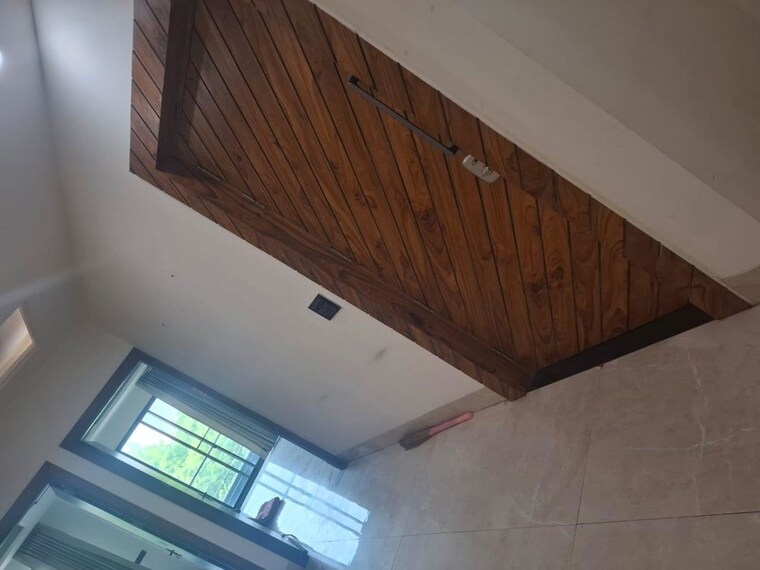 undefined, sector 43 4 Bedroom 2500 Sq.Ft. Independent House In Sector 43 Noida 10763205