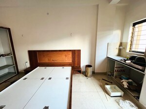 Room in Studio Builder Floor at Ramnagar – for Rent