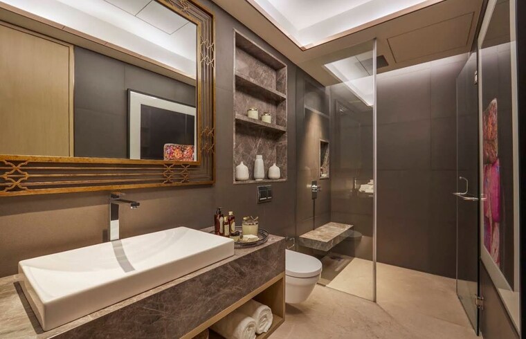 Attached Bathroom, lodha-world-one 3 Bedroom 2200 Sq.Ft. Apartment In Worli Mumbai 10762947