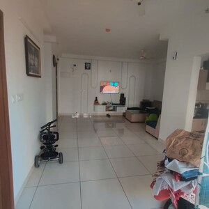 Bathroom in 3 BHK Apartment at Prestige Finsbury Park Regent, Bagaluru – for Rent