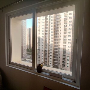 Room in 3 BHK Apartment at Prestige Finsbury Park Regent, Bagaluru – for Rent