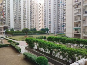 2.5 BHK Apartment For Rent in VVIP Homes, Gaur City 2