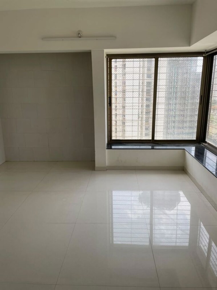 Room, runwal-nagar-chs 3 Bedroom 950 Sq.Ft. Apartment In Runwal Nagar Thane 10763233