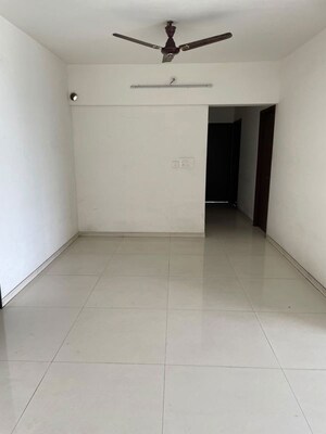 Room in 3 BHK Apartment at Runwal Nagar CHS, Runwal Nagar – for Rent