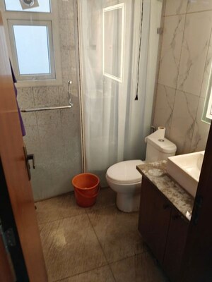 Bathroom in 3 BHK Apartment at Central Park Flower Valley Aqua Front Towers, Sohna Sector 33 – for Rent
