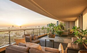 Balcony in 4 BHK Apartment at Indiabulls Blu, Worli – for Rent
