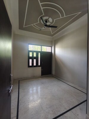 Room in 3 BHK Independent House at Officers Enclave – for Sale
