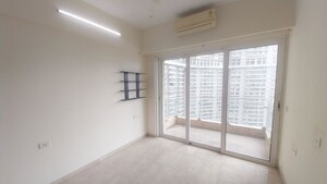 2 BHK Apartment For Sale in L&T Crescent Bay T2, Parel