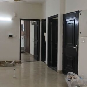 Room in 3 BHK Apartment at Ansal API Esencia, Sector 67 – for Rent
