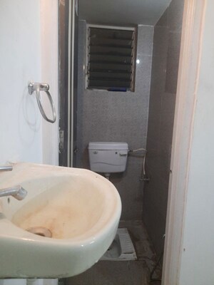 Attached Bathroom in 1 BHK Apartment at Tingre Nagar – for Rent