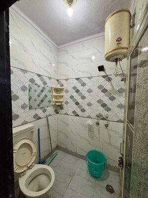 Bathroom in 1 BHK Builder Floor at Uttam Nagar – for Rent