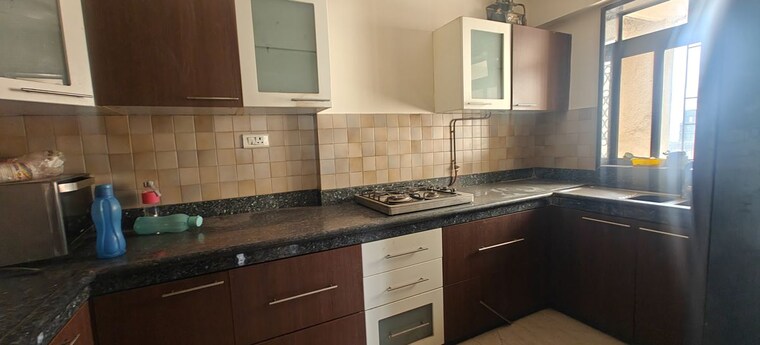 Kitchen, k-raheja-vihar 2 Bedroom 1025 Sq.Ft. Apartment In Powai Mumbai 10763358