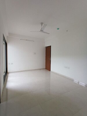 Room in 3 BHK Apartment at Davakhar Sereno, Nandivali Gaon – for Sale