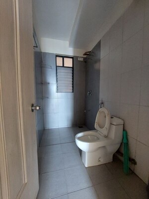 Bathroom in 2 BHK Apartment at Nanded City Asawari, Nanded – for Rent