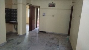 Hall in 3 BHK Apartment at Morabadi – for Rent