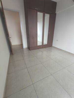 Room in 2 BHK Apartment at L&T Crescent Bay T2, Parel – for Sale