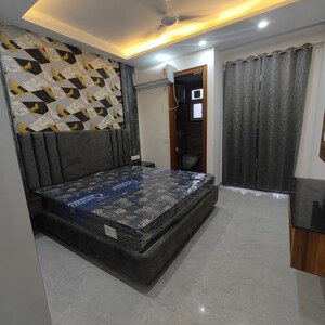 Bedroom in 3 BHK Apartment at Vipul World Floors, Sector 48 – for Rent