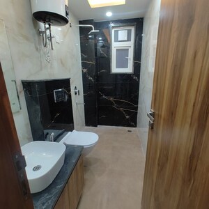 Attached Bathroom in 3 BHK Apartment at Vipul World Floors, Sector 48 – for Rent