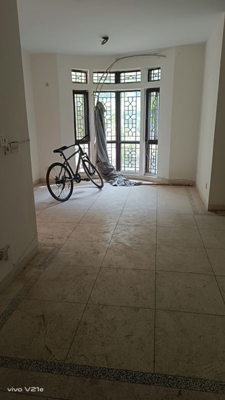 Balcony, sushant lok iii 3 Bedroom 1600 Sq.Ft. Builder Floor In Sushant Lok Iii Gurgaon 10763444
