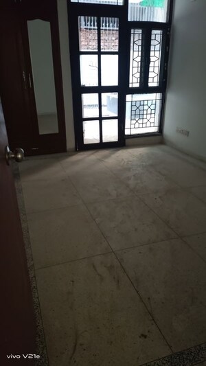 3 BHK Builder Floor For Rent in Sushant Lok Iii