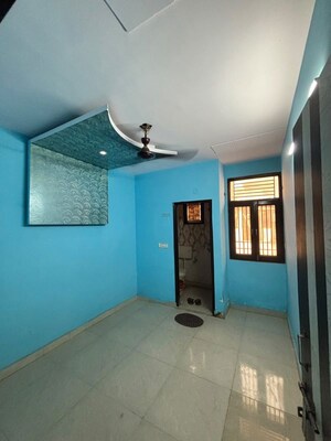 Living Room in 2 BHK Builder Floor at Uttam Nagar – for Rent