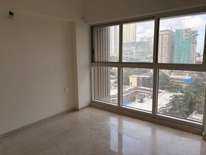 Room in 2 BHK Apartment at Lodha Primo, Parel – for Sale