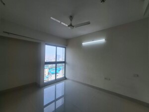 Room in 1 BHK Apartment at Lodha Casa Viva, Majiwada – for Rent