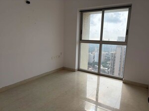 2 BHK Apartment For Sale in Lodha Venezia, Parel