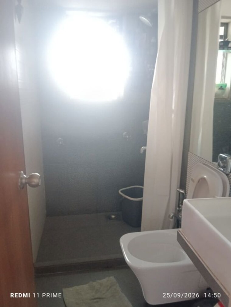 Bathroom, union-park 3 Bedroom 1200 Sq.Ft. Apartment In Chembur Mumbai 10763508