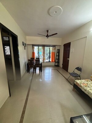 Room in 2 BHK Apartment at Vasant Prakash CHS, Versova – for Rent