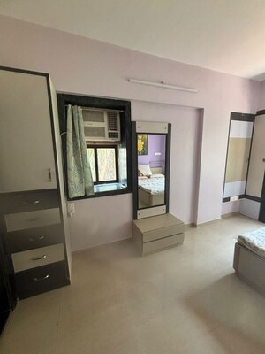 2 BHK Apartment For Rent in Vasant Prakash CHS, Versova